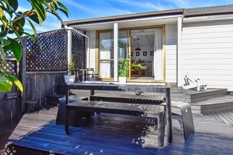 Photo of property in 1/3 Hoylake Place, Wattle Downs, Auckland, 2103