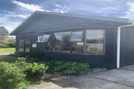 Photo of property in 69 Domett Street, Opunake, 4616