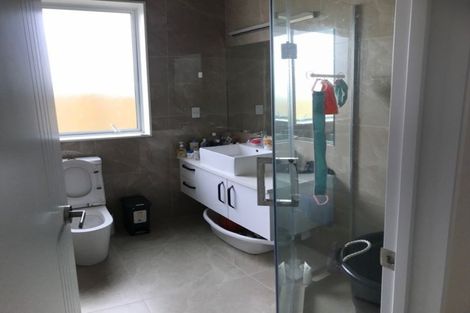 Photo of property in 21 Hakinakina Drive, Flat Bush, Auckland, 2019