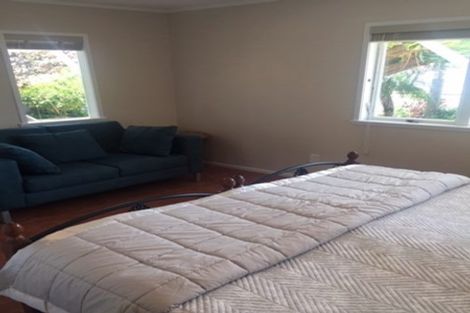 Photo of property in 59 The Esplanade, Eastern Beach, Auckland, 2012