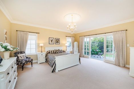 Photo of property in 35 Cashmere Drive, Fitzherbert, Palmerston North, 4410