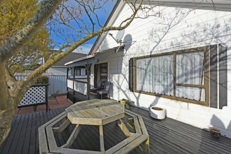 Photo of property in 100b Gemstone Drive, Birchville, Upper Hutt, 5018
