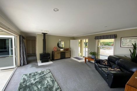 Photo of property in 12 Poplar Lane, Collingwood, 7073