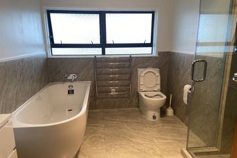 Photo of property in 3 Pedersen Place, Bucklands Beach, Auckland, 2012