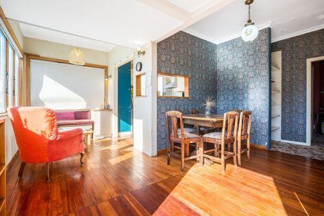 Photo of property in 1 Pukatea Street, Eastbourne, Lower Hutt, 5013