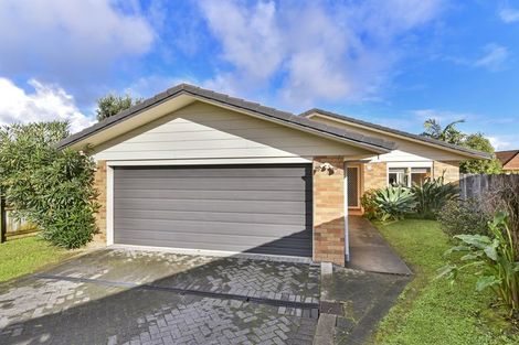 Photo of property in 21 Emmerdale Avenue, Papakura, 2110
