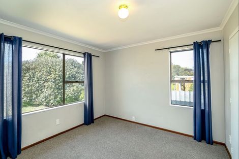 Photo of property in 30 Kitchener Street, Martinborough, 5711