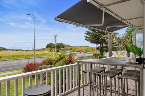 Photo of property in 564b Papamoa Beach Road, Papamoa Beach, Papamoa, 3118