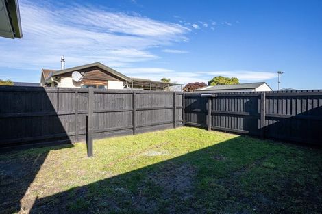 Photo of property in 17 Woodgrove Avenue, North New Brighton, Christchurch, 8083