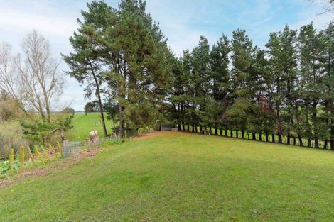 Photo of property in 1797 State Highway 3, Awahuri, Palmerston North, 4479