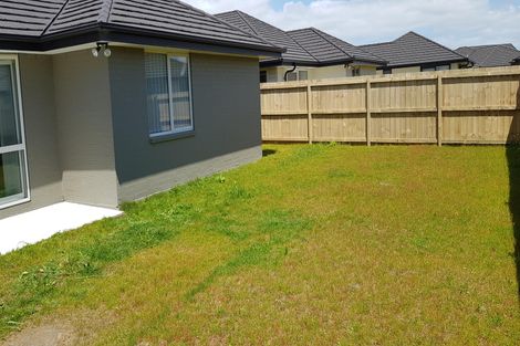 Photo of property in 8 Ketu Way, Takanini, 2112