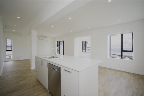 Photo of property in 8/349 Tamaki Drive, Saint Heliers, Auckland, 1071