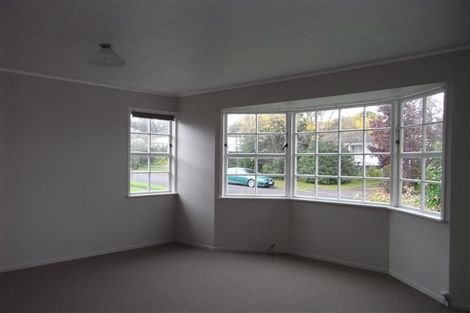 Photo of property in 14 Cairngorm Place, Highland Park, Auckland, 2010