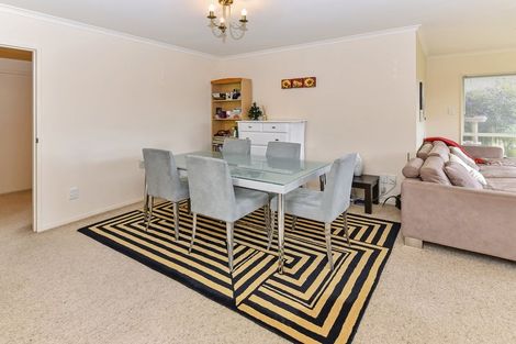 Photo of property in 21 Emmerdale Avenue, Papakura, 2110