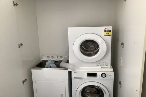 Photo of property in 10 Anzac Parade, Hamilton Central, Hamilton, 3204