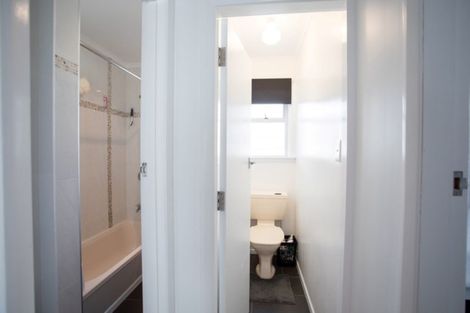 Photo of property in 25 Windsor Street, Terrace End, Palmerston North, 4410