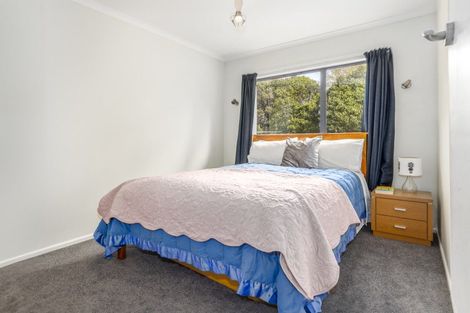 Photo of property in 61 Coroglen Rise, Pukerua Bay, 5026