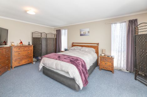 Photo of property in 2 Will Place, Rangiora, 7400