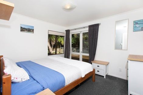 Photo of property in 2 Abbeygate Street, Birkdale, Auckland, 0626