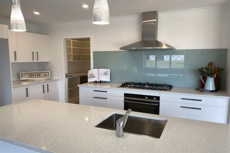 Photo of property in 20 Harakeke Drive, Wharewaka, Taupo, 3330