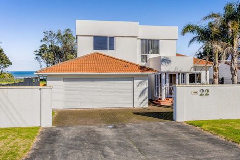 Photo of property in 22 Fox Street, Opunake, 4616