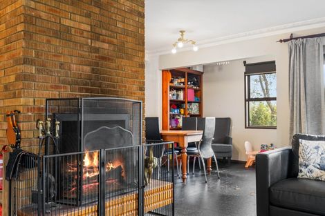Photo of property in 1099 Scenic Drive North, Swanson, Auckland, 0816