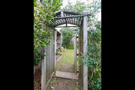 Photo of property in 41a Springs Road, Parakai, 0830