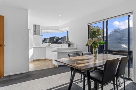 Photo of property in 1/14 Innisfree Place, Northwood, Christchurch, 8051