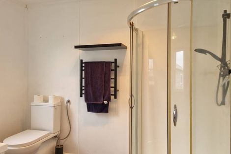 Photo of property in 93 Broadway, Waitara, 4320