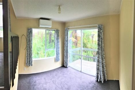 Photo of property in 3/42 Manuka Road, Glenfield, Auckland, 0629