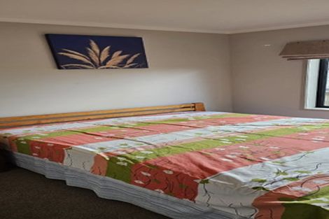 Photo of property in 5 Whitney Place, Rototuna North, Hamilton, 3210