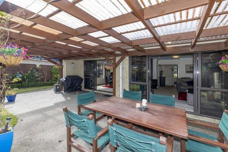 Photo of property in 196 Milne Drive, Paraparaumu, 5032