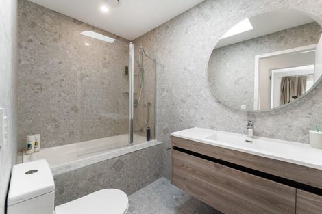 Photo of property in 952a East Coast Road, Northcross, Auckland, 0632