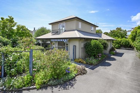 Photo of property in 2/10 Mchardy Street, Havelock North, 4130