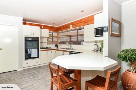 Photo of property in 12 Ronald Court, Pukete, Hamilton, 3200