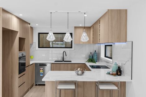 Photo of property in 16a Brandon Road, Glen Eden, Auckland, 0602