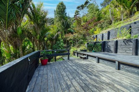 Photo of property in 71 Karekare Road, Karekare, New Lynn, 0772