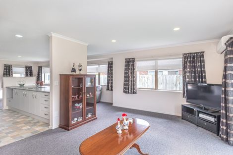 Photo of property in Trackside Villas, 54/91 Mako Mako Road, Levin, 5510