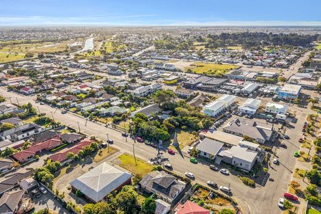 Photo of property in 2/7 Collingwood Street, New Brighton, Christchurch, 8061
