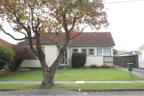 Photo of property in 5 Bush Street, Naenae, Lower Hutt, 5011