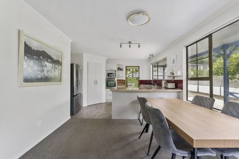 Photo of property in 168 Waikawa Road, Picton, 7220