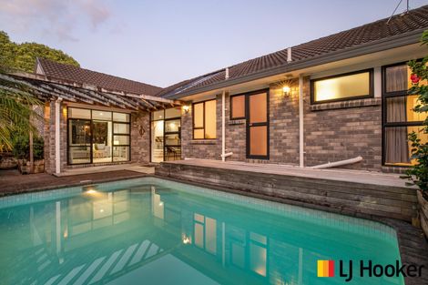 Photo of property in 168 Walter Strevens Drive, Conifer Grove, Takanini, 2112