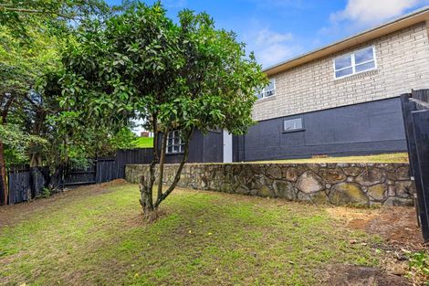 Photo of property in 35 Esk Street, Parkvale, Tauranga, 3112