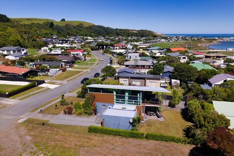Photo of property in 13 Kotare Place, South Bay, Kaikoura, 7300
