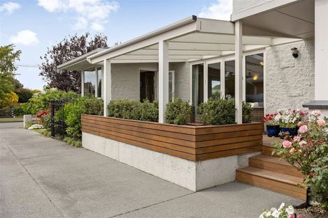 Photo of property in 5 Chedworth Avenue, Bishopdale, Christchurch, 8053