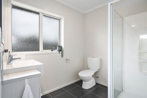 Photo of property in 4 Rose Leigh Drive, Cambridge, 3434