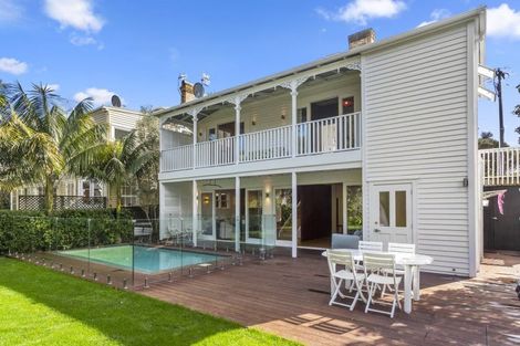 Photo of property in 49 Anglesea Street, Freemans Bay, Auckland, 1011