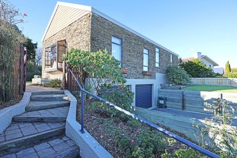 Photo of property in 33 Leven Street, South Hill, Oamaru, 9400