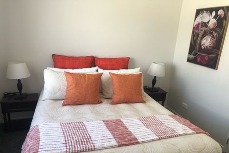 Photo of property in 2 Lavey Road, Flat Bush, Auckland, 2019