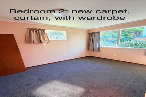 Photo of property in 51 Easton Park Parade, Glenfield, Auckland, 0629